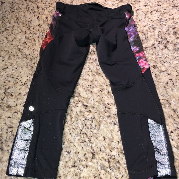 Lululemon cropped tights - Picture 4 of 4
